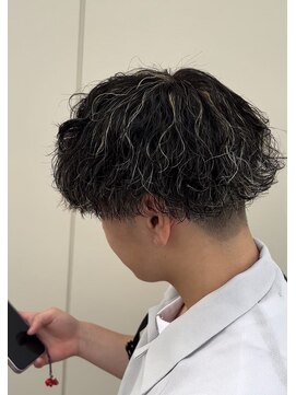 オゼル(OZEL) 【ツイスパ×レイヤー】上品な抜け感で魅せるモードスタイル