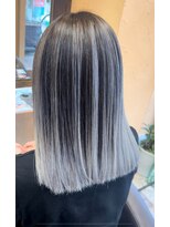 モアムー(Moremuu)&nbsp;【りえ】バレイヤージュ