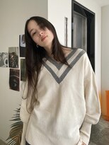 エイチ(811)&nbsp;くるみちゃんヘアベリーショートマッシュウルフミディアムボブ