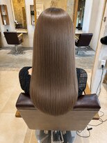 ストック(stock)&nbsp;ブリーチ毛でも縮毛矯正が可能