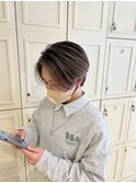 バレイヤージュ×ハンサムショート