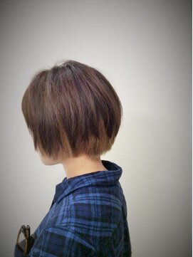 メルシー(MELCI) 【ＭＥＬＣＩ】２トーンデザインカラーボブ☆