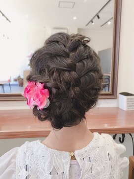 スノーボール(Snow Ball) ヘアアレンジ