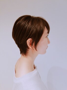 ハナノコ(HANANOKO) マッシュウルフショート