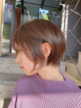 ロンド ストラーダ 心斎橋(Lond strada) 【津賀 涼】ショートグレージュカラーボブウルフココアベージュ