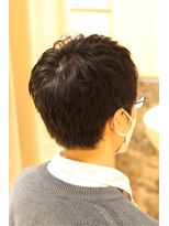ヘアーモードキクチ 日本橋三越前店 刈り上げない自然な短さ