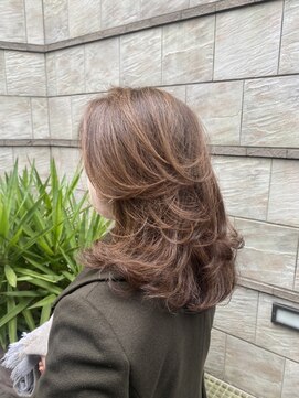 アンソリット ボーテ(INSOLITE BEAUTE) [大人女性サロン/広尾]モテ髪毛先カールセミディ