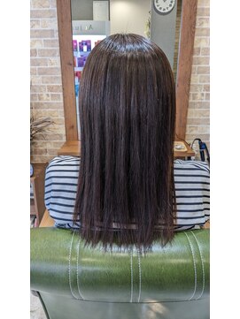 モーネ(Mone) 艶やかセミロング