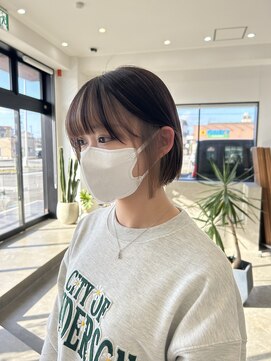 エートル 西金沢(etre) 20代/30代/インナーカラー/ミルクティーベージュ/ツヤ髪スタイル