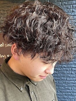 ヘアアンドビューティー クローバー(Hair&Beauty Clover)の写真/【高技術×ハイセンス】カジュアルからビジネスまで幅広くご提案◎トレンドを取り入れたスタイルで男度UP！