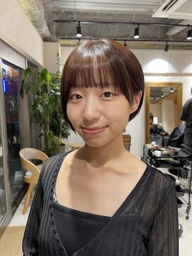 アドア 横浜(ADORE) 【ADORE横浜】耳掛けまるっとショートボブ♪