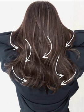 ジル ブラン 福岡(JIL BLAN) ハイライトカラー/ショートカット/レイヤーカット/福岡天神