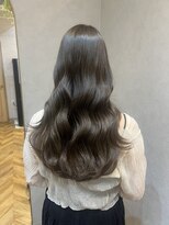 ネウィ 大分中央町店(newi)&nbsp;オリーブベージュ/グレージュ/ 透明感カラー/髪質改善【濱野】