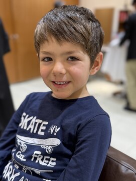 ピークアブー アヴェダ アトレ恵比寿(PEEK-A-BOO AVEDA) 刈り上げないキッズカット