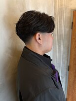 リリアーナ(LILIANA) ローフェード センターパート メンズパーマ