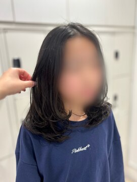 ケンジ 平塚 アネッタ(KENJE annetta) 【キッズカット】ふわっふわレイヤースタイル