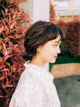 ファーレ マリン アンド ビューティー(Fare marine&beauty) 外ハネショートボブ