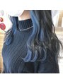 アグ ヘアー アイナ いわき2号店(Agu hair aina) インナーカラーブラック×ブルーとても可愛い組み合わせです！