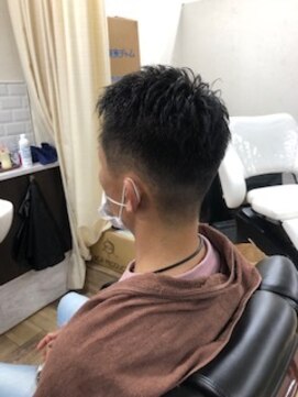 ネクサス 築地店 フェード風ショート
