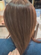 ◎ハイライトデザインに 〈一歩先のデザイン〉※白髪ぼかし可　ハイライトカラー＋カラー＋カット 15400円
