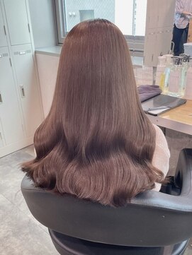 スリー 横浜(THREE) ミルクティーベージュ♪