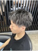 シルバーメッシュカラー