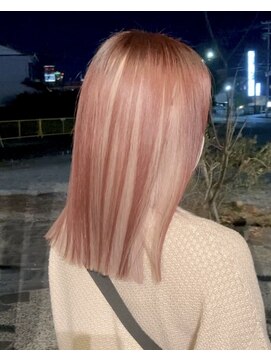 ルプラ ガーデン(le-pla garden) インナーカラー#切りっぱなしボブ#ブリーチ#ダブルカラー#豊橋