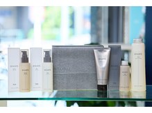 ニューヨーク 根津店の雰囲気（話題のBYKARTEやEraLなど、商品も多数取り揃えております。）