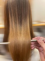 コリンズ(COLLINS)&nbsp;ブリーチ毛縮毛矯正