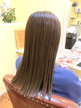 ヘアーデザイン モモ(Hair Design MoMO) 切りっぱなしミディアムボブ♪