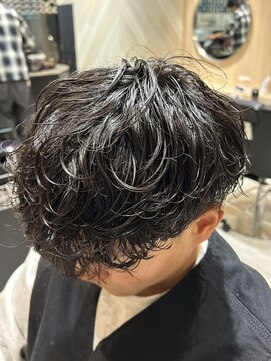 レボ 神宮寺店(Revo) 大人気シャドウパーマ!