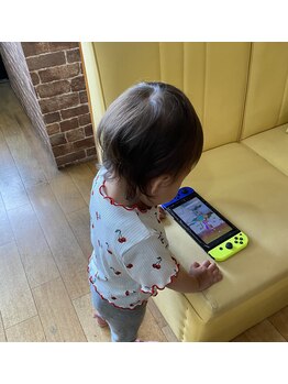 サロン ド アベリアの写真/お子様同伴可能！一緒に来店OK◎キッズカットも◎ママもキレイになれる時間♪
