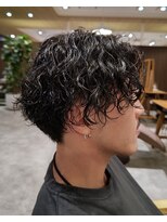 ビスポーク(BESPOKE)&nbsp;束感メンズパーマツイストスパイラル短髪センター分け
