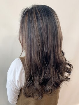 オル(Olu) 【MASAYA】ハイライトカラー×ナチュラルヘアー