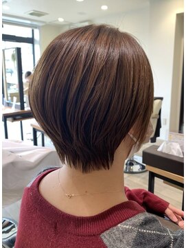 アイ(I.) 【 Ｉ. 】30代40代におすすめ大人可愛いショートボブ　川口