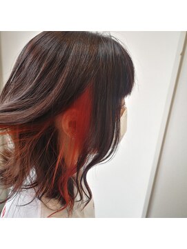 ヘアーアンドビューティ カリテス(Hair & Beauty Charites) シークレットイヤリングカラー