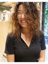 ビビト(bibito)&nbsp;bibito ハードスパイラルパーマ　ネオソバージュ