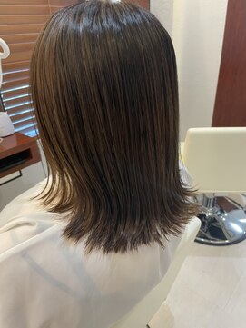 アノ 成城(ano) 外ハネ×切りっぱなし