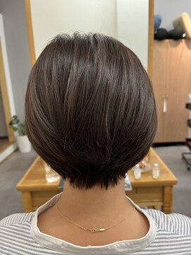 ラディウム リオリゴ(raddium RE origo) ショートボブ