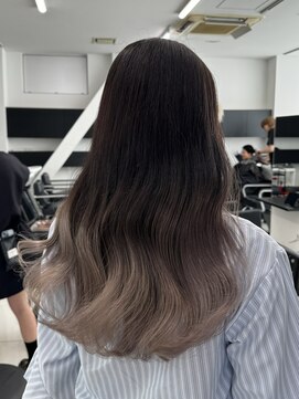 アライブ キチジョウジ(ALIVE Kichijoji) ワンポイントでお洒落なインナーカラー!