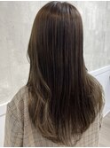 ウッドベージュ