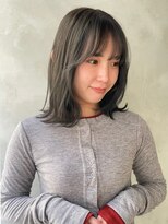 ニーィ バイ カータ(Niii by CARTA)&nbsp;透け感オリーブグレージュ