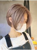 切りっぱなしボブピンクベージュミディアムボブダブルカラー