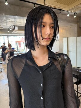 ナループロア ルームー(Nalu pu loa ROOMOO) ボブ/ミニボブ/黒髪ボブ/ぱつっとボブ