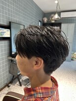 ワンバイアンジ(ONE by Angie) 束感ショート × クリーンフェード