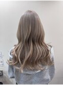 シルバーベージュ