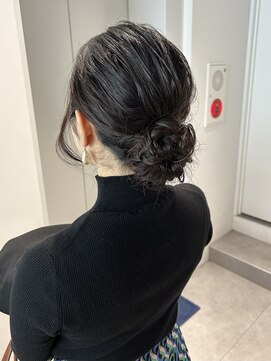 トリッカ シブヤ(TRICCA SHIBUYA) シニヨン/まとめ髪/暑さ対策/ヘアアレンジ/お呼ばれ/ヘアセット