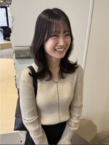 エイチ(H) マッシュショートハッシュカット前下がりボブ40代バズカット