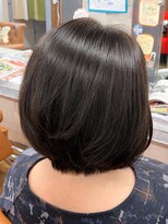 Hair salon 凛 ミディアムボブ