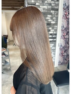 プリームヘアーホワイト(Pleame hair WHITE) ミルクティーベージュ